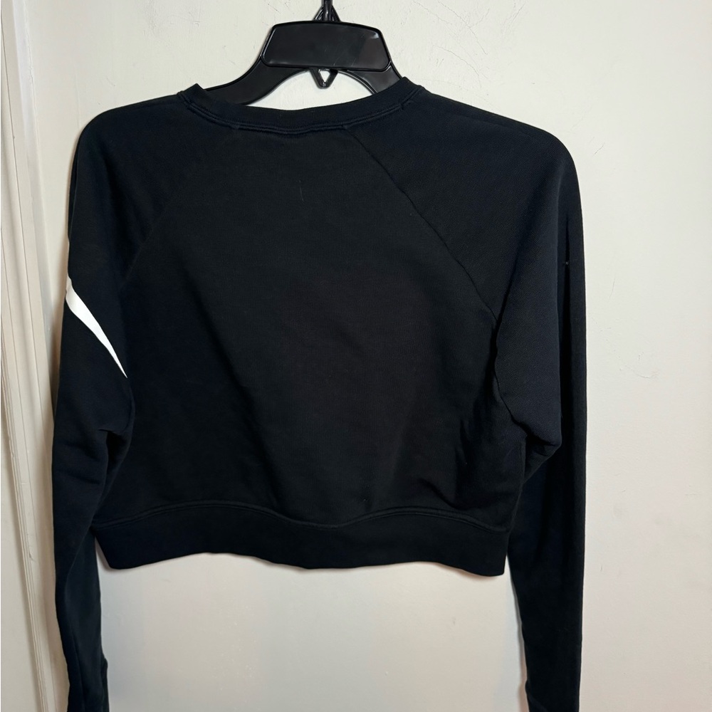 Nike Black Crew Neck Long Sleeve Crop Sweatshirt, size XS - Picture 7 of 7